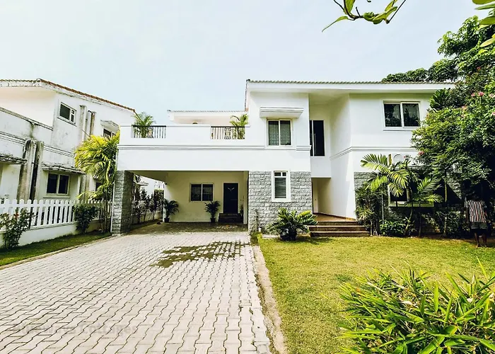 Blue Whale Villas