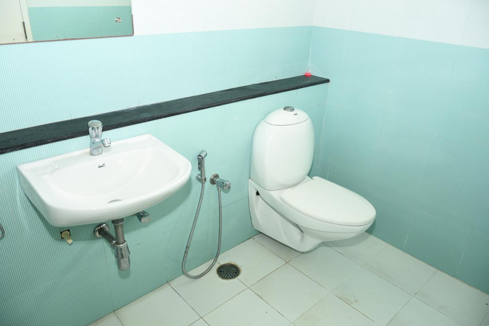 Blue Whale Homestay