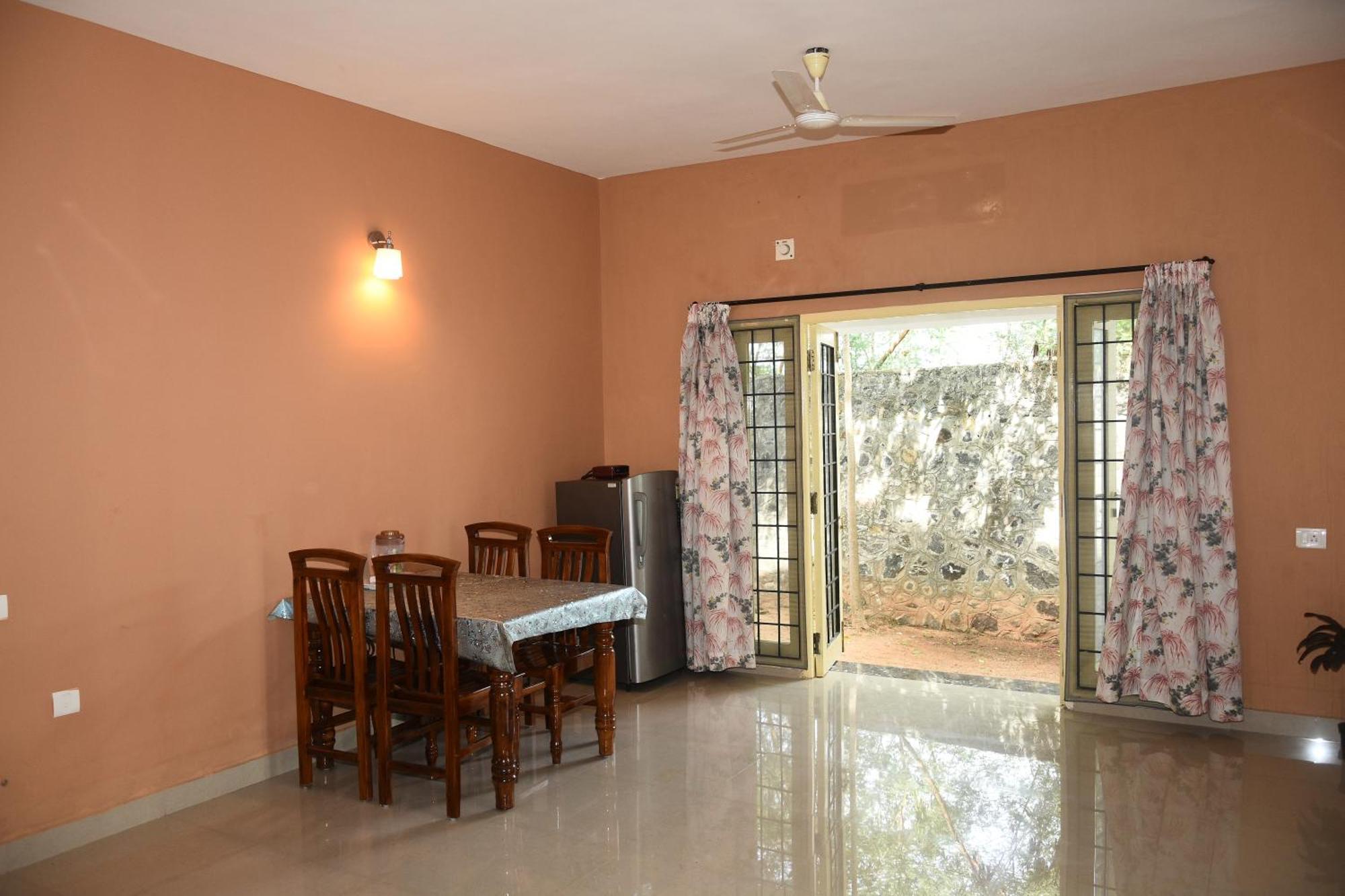Blue Whale Homestay